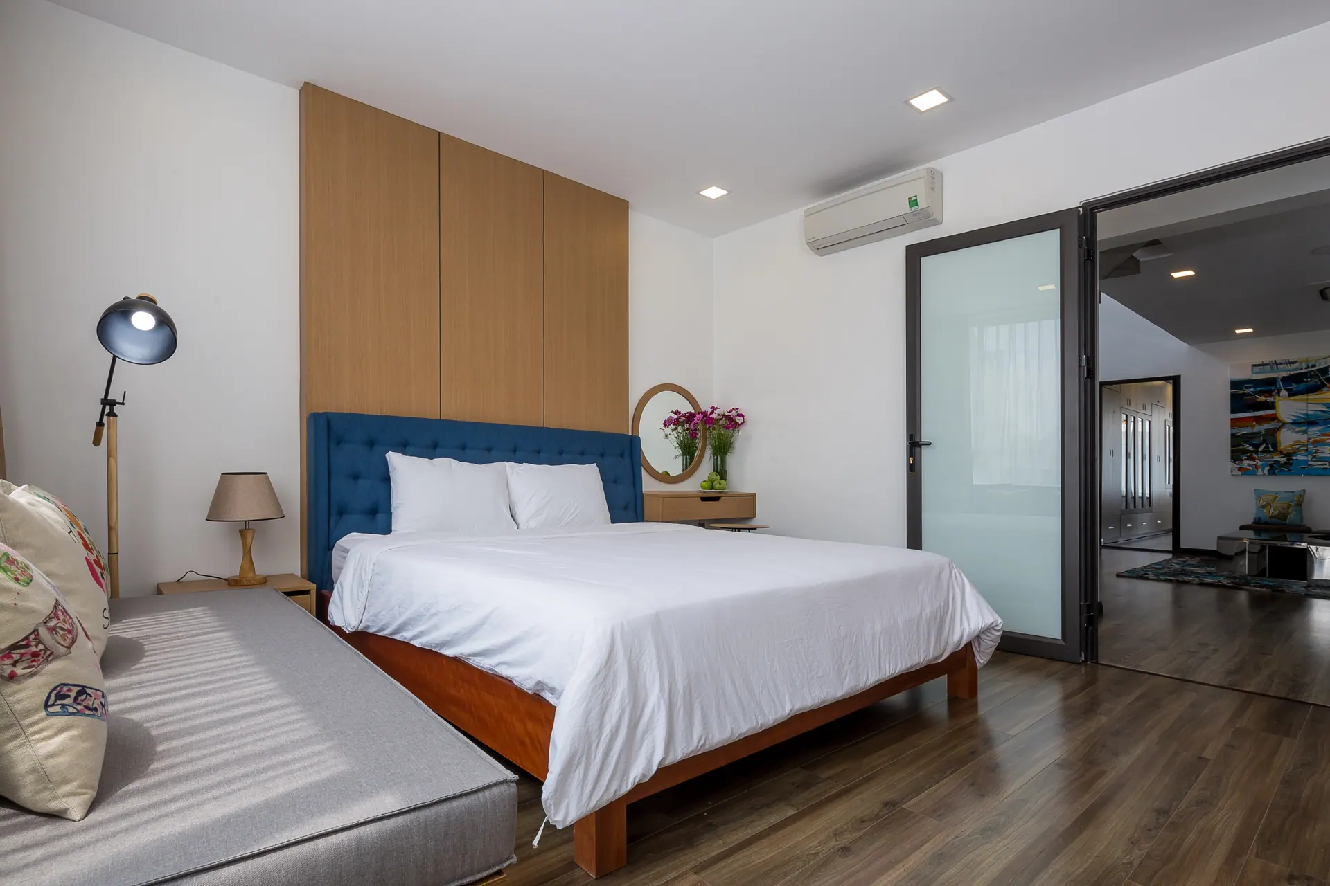 The Charming Pool Villa For vacation By My Khe Beach Da Nang 42
